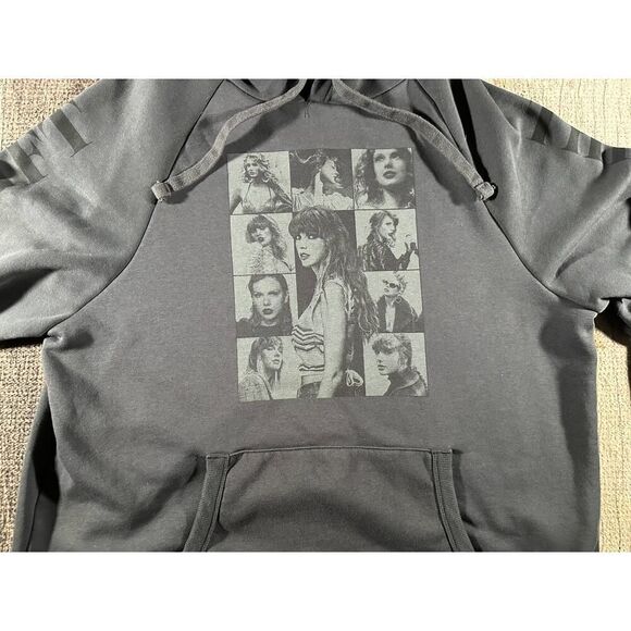 Taylor Swift Eras Tour Gray Black Hoodie XL Official Merch 2023-24 Dates - Picture 3 of 10